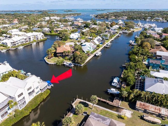 APT-16 - 3901 Saint Lucie Blvd, Condo with 2 bedrooms, 3 bathrooms and 1 parking in Stuart FL | Image 37