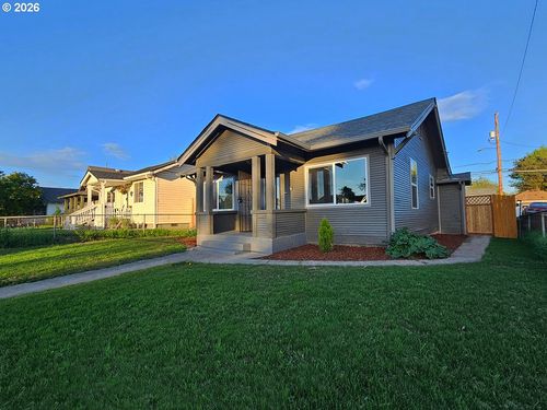 340 17th Ave, Longview, WA, 98632-1402 | Card Image