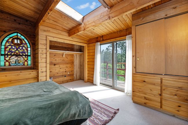 Loft Bedroom with deck and lake views | Image 29