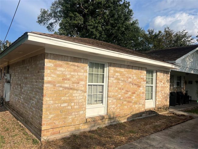 22195 E Martin Dr, Home with 3 bedrooms, 1 bathrooms and null parking in Porter TX | Image 5