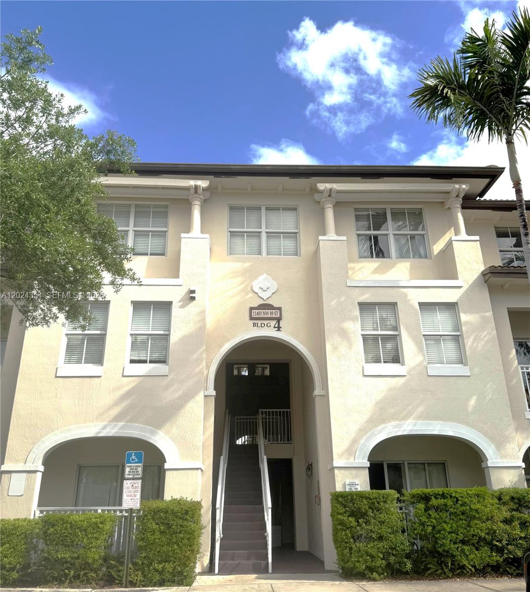 Residential in Doral 4