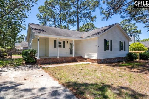 124 Ridgeland Street, Elgin, SC, 29045-8718 | Card Image
