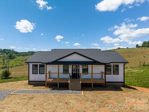 33 Pilgrims Path Ln, Alexander, NC, 28701-0075 | Card Image