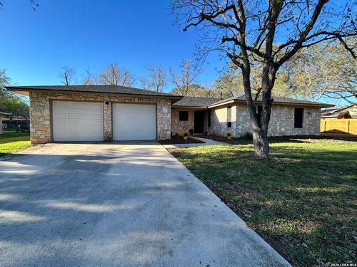 1634 Willow Ln, Seguin, TX, 78155-5255 | Card Image