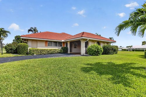 213 Rio Vista Cir, Atlantis, FL, 33462-1123 | Card Image