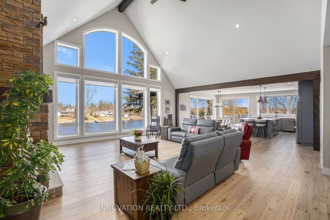 1048 Boucher Cres, House other with 5 bedrooms, 3 bathrooms and 6 parking in Manotick ON | Image 8
