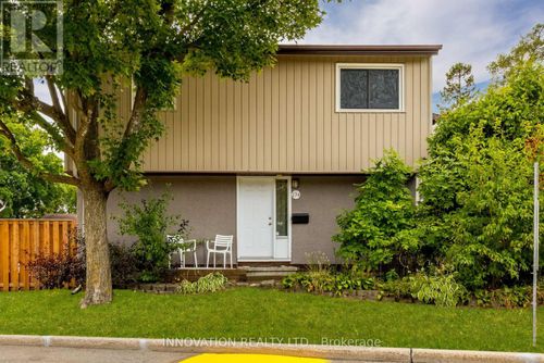 70-274 Woodfield Drive, Ottawa, ON, K2G3W9 | Card Image
