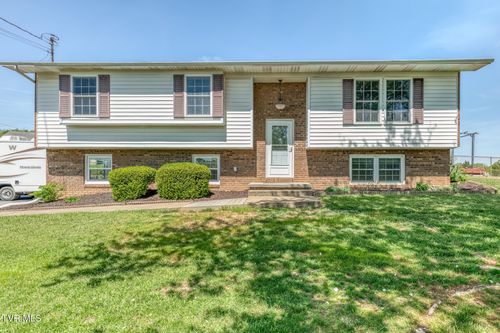 515 Hickory Hills Rd, Church Hill, TN, 37642-7156 | Card Image