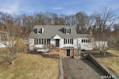 12 Longmeadow Dr, Wolcott, CT, 06716-2216 | Card Image