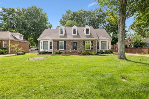 402 Cotton Ln, Franklin, TN, 37069 | Card Image