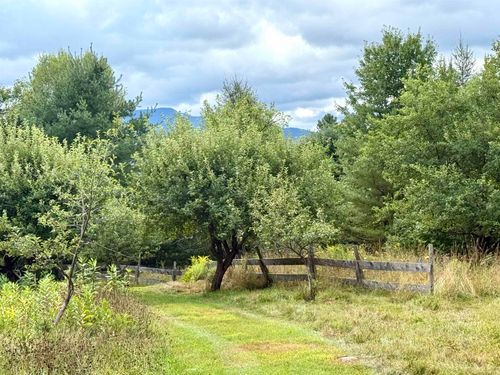 44 Shirlaw Dr, Whitefield, NH, 03598-3161 | Card Image