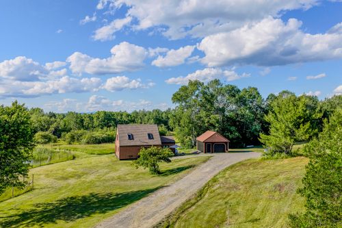 553 N Dexter Rd, Dexter, ME, 04930-2328 | Card Image