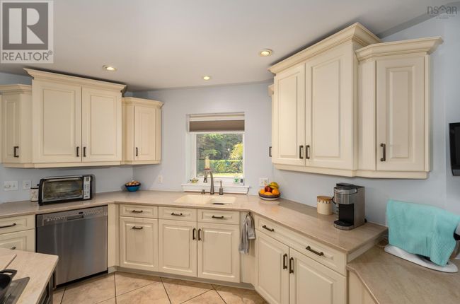 4400 2 Nd Division Rd, House other with 2 bedrooms, 2 bathrooms and null parking in Concession NS | Image 16