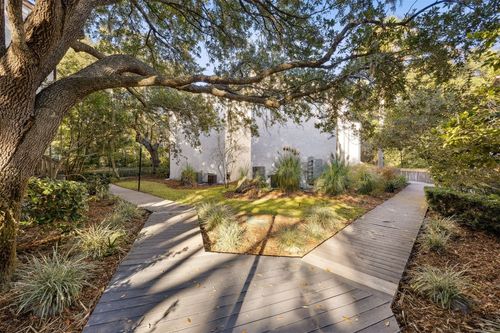 i3-2743 Forest Ridge Dr, Fernandina Beach, FL, 32034-0412 | Card Image