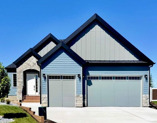 61 N Bridges Bay, Langdon, AB, T0J1X3 | Card Image