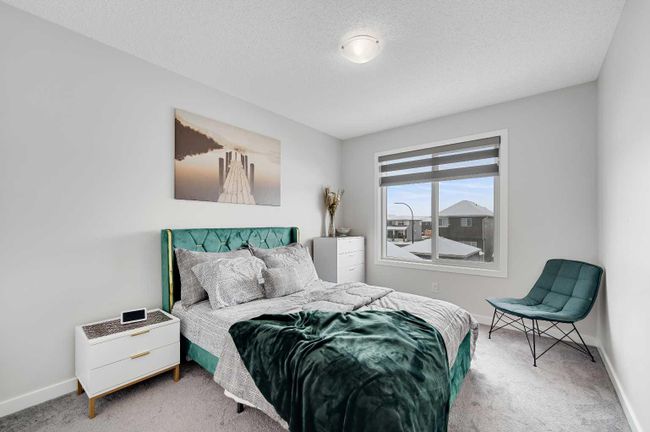 105 Legacy Glen Point Se, Home with 3 bedrooms, 2 bathrooms and 4 parking in Calgary AB | Image 20