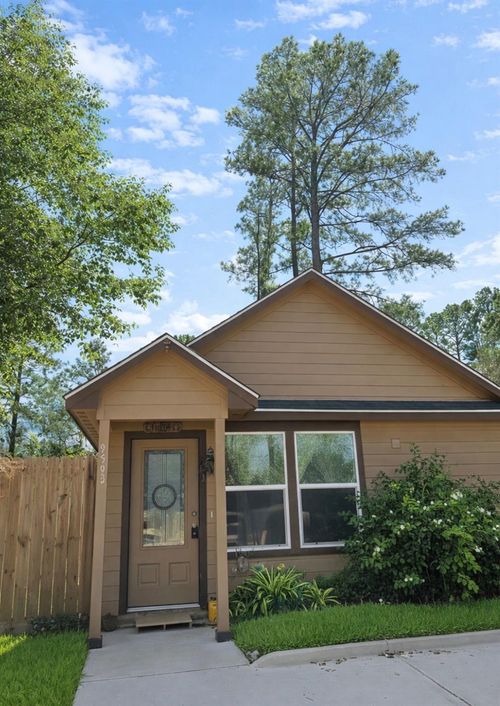 9593 Darkwood St, Willis, TX, 77318-7248 | Card Image