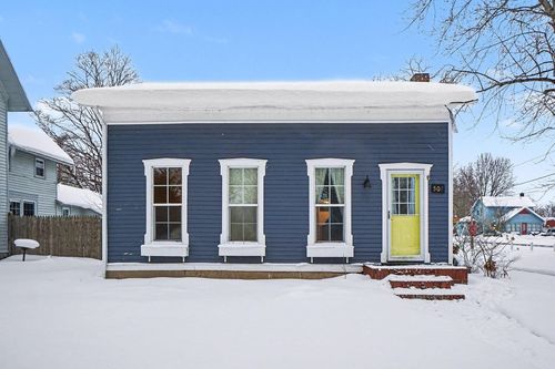 502 Marshall St, Allegan, MI, 49010-1632 | Card Image