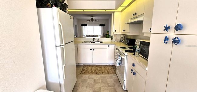 APT-603 - 5800 Sabal Trace Dr, Condo with 2 bedrooms, 2 bathrooms and null parking in NORTH PORT FL | Image 6