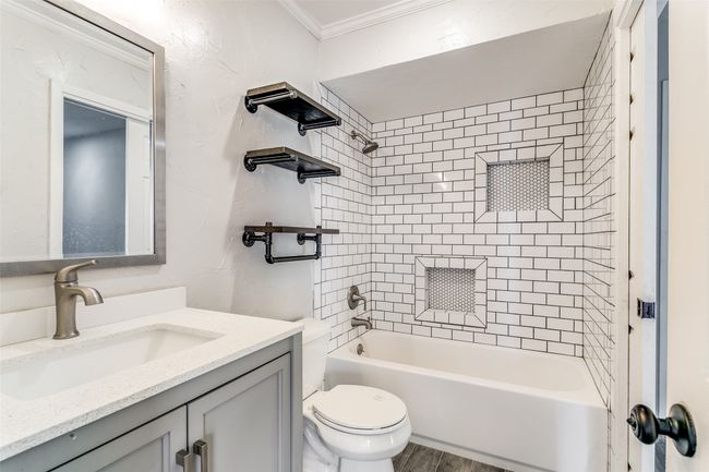 2009 Via Miramonte, House other with 2 bedrooms, 2 bathrooms and null parking in Carrollton TX | Image 9