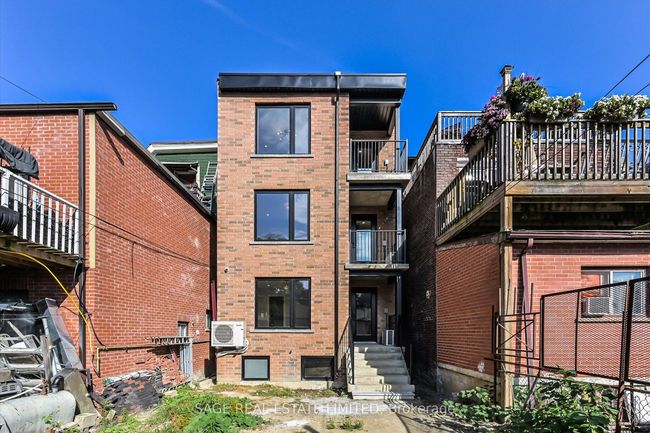 A - 22 Lansdowne Ave, Home with 2 bedrooms, 2 bathrooms and null parking in Toronto ON | Image 26