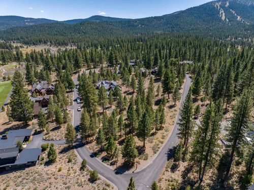 10247 Dick Barter, Truckee, CA, 96161-5172 | Card Image