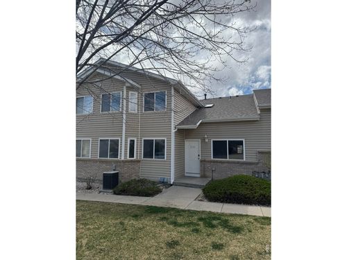 2155 Meadow Ct, Longmont, CO, 80501 | Card Image