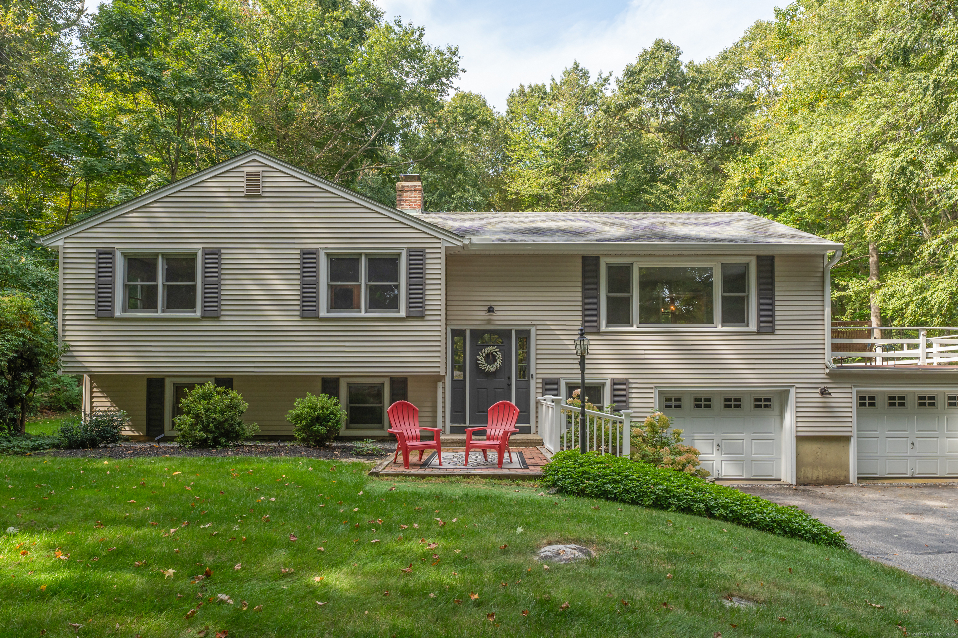 Ironworks Rd, Clinton, CT 06413