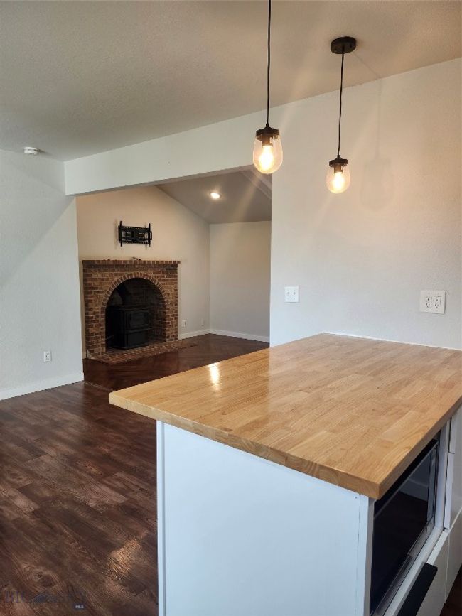 1421 Bluebird Ln, House other with 3 bedrooms, 2 bathrooms and null parking in Bozeman MT | Image 21