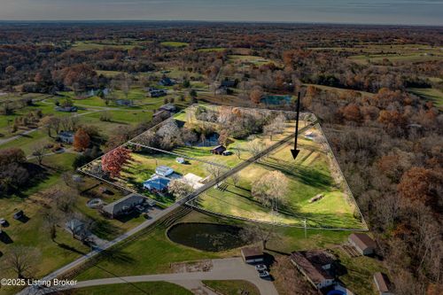 208 Kings Church Ct, Taylorsville, KY, 40071-7960 | Card Image