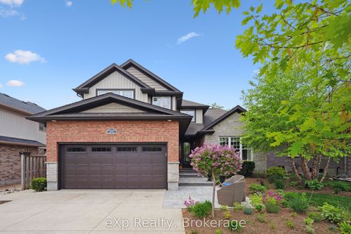 106 Bricker Ave, Elora, ON, N0B1S0 | Card Image