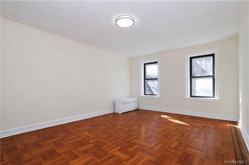 b3-1289 E 19th Street, New York, NY, 11230 | Card Image