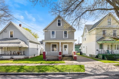 2021 Grand Ave, Niagara Falls, NY, 14301-2349 | Card Image