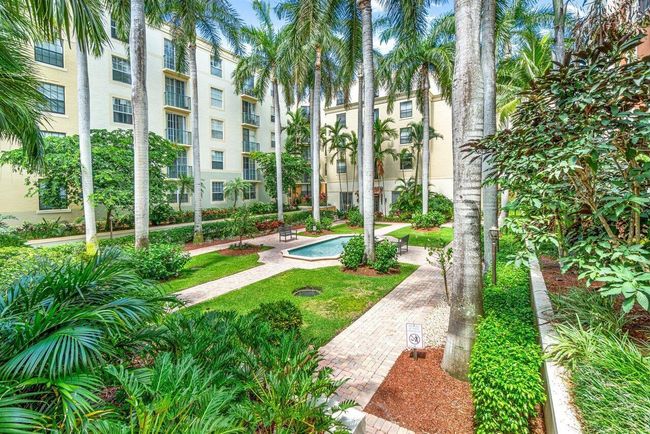 APT-105 - 720 Sapodilla Ave, Condo with 2 bedrooms, 2 bathrooms and null parking in West Palm Beach FL | Image 29