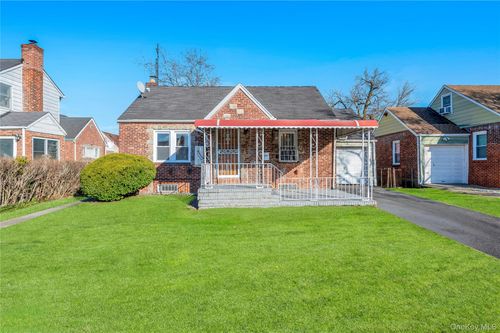 120-11 218th St, Cambria Heights, NY, 11411-1912 | Card Image