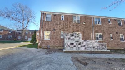 LOWER - 131-56 234 Street, Home with 1 bedrooms, 1 bathrooms and null parking in Rosedale NY | Image 3