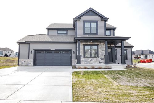 W206N5693 Muirfield Drive, Menomonee Falls, WI, 53051 | Card Image