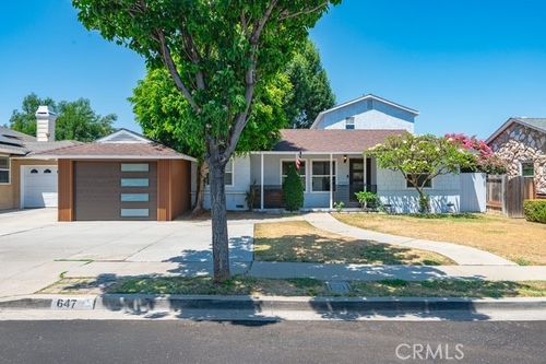 647 Magnolia Ave, Brea, CA, 92821-6553 | Card Image