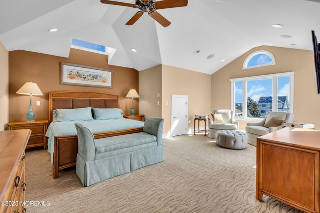 3rd Floor Primary Bedroom | Image 34