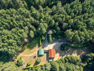 700 Georgia View Rd, House other with 4 bedrooms, 4 bathrooms and 12 parking in Galiano Island BC | Image 3