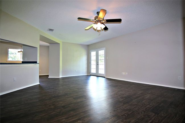 2110 Jasper Ln, House other with 3 bedrooms, 2 bathrooms and 4 parking in Cedar Park TX | Image 4