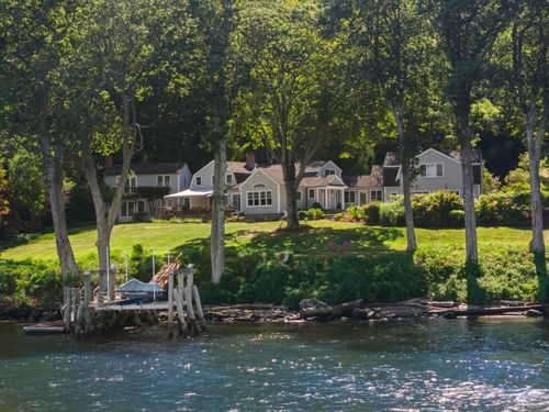 288 Middlesex Ave, Chester, CT, 06412-1226 | Card Image