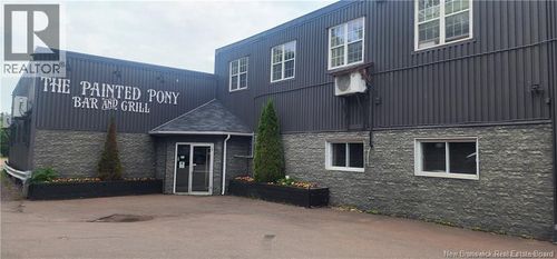 26 Bridge St, Sackville, NB, E4L3N5 | Card Image