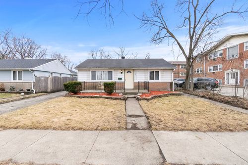 7911 45th St, Lyons, IL, 60534-1910 | Card Image