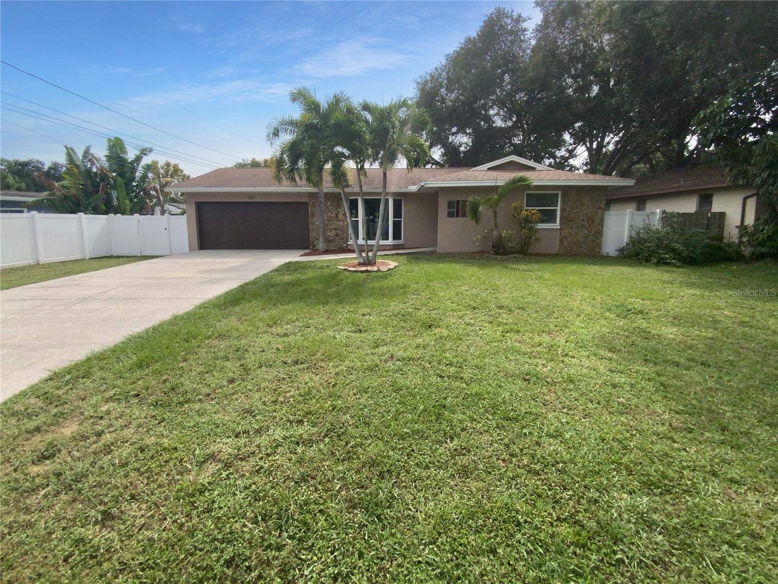 Northwest Blvd, Saint Petersburg, FL 33702