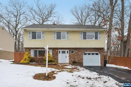 4 Birch Rd, Ringwood, NJ, 07456-2505 | Card Image
