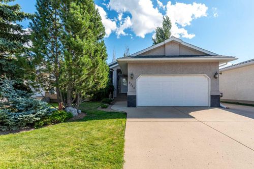 5313 23 St, Lloydminster, AB, T9V2P9 | Card Image