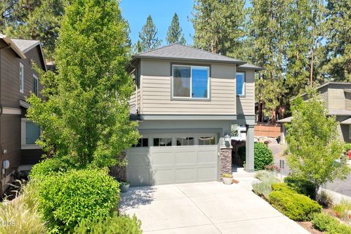 1305 Nw Criterion Ln, Bend, OR, 97703-7755 | Card Image