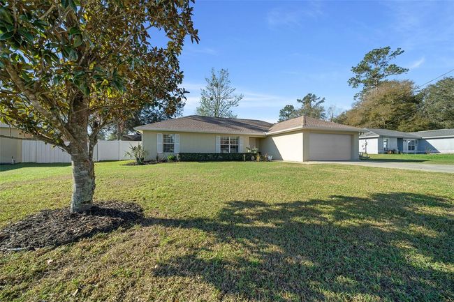 7 Fir Drive Trce, Condo with 3 bedrooms, 2 bathrooms and null parking in Ocala FL | Image 47