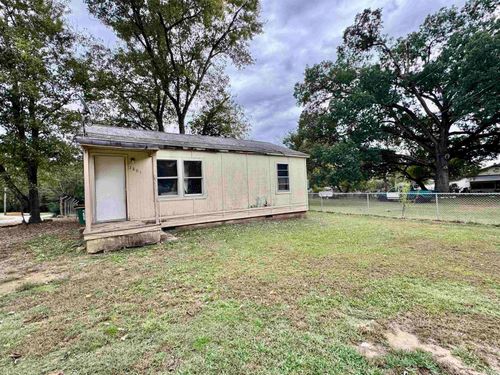 3801 Whitfield St, Little Rock, AR, 72204-7072 | Card Image